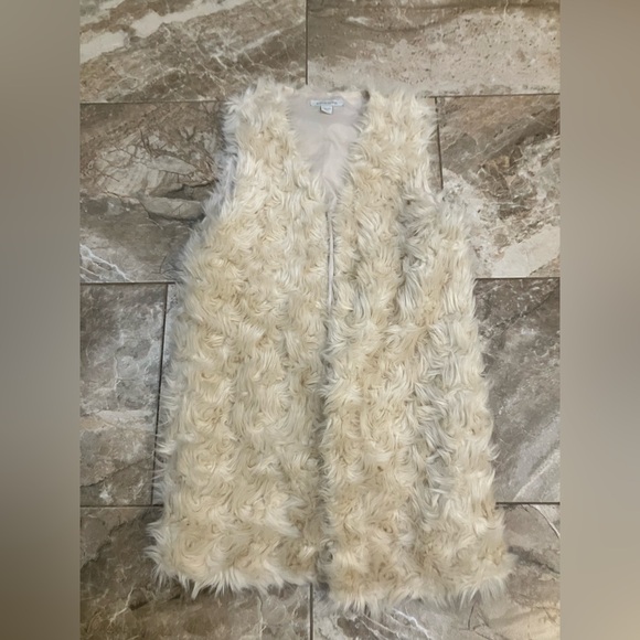 Boston Proper Jackets & Blazers - Women’s Boston Proper Faux Fur Vest